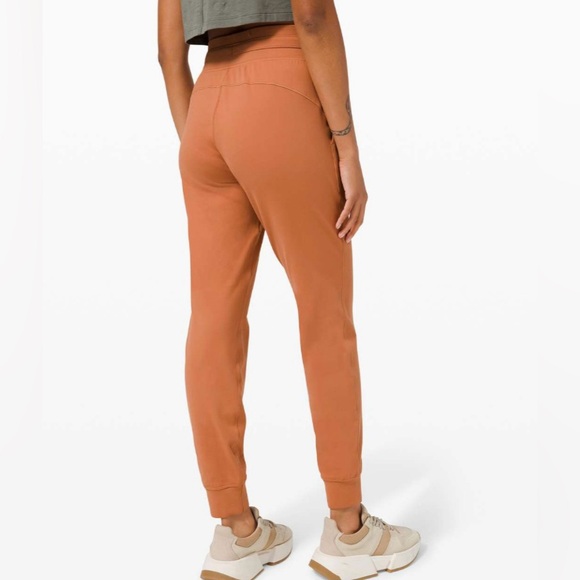 Lululemon Ready to Rulu Joggers - Picture 3 of 11